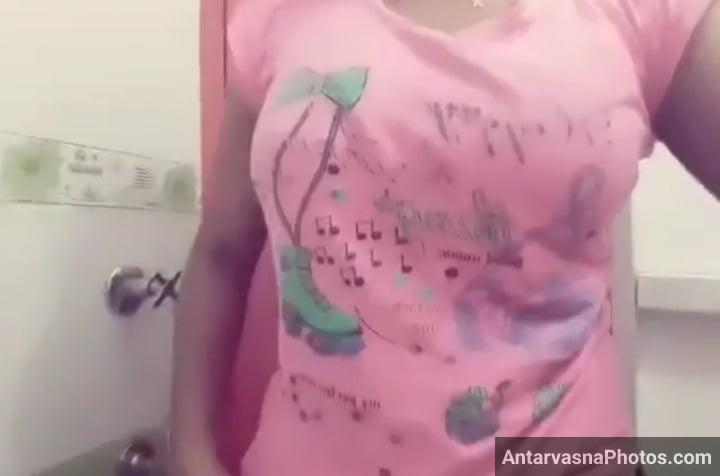 mumbai big boobs college girl nude bathroom selfies 9