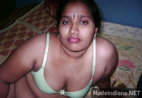 hindi nude pics aunty mature badi gaand chuchi 22