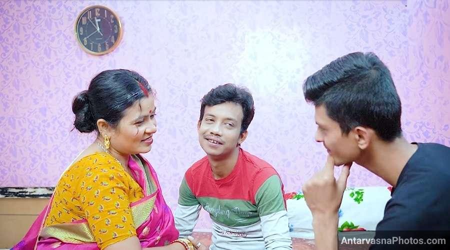 dost ki stepmom ki threesome chudai photos 1