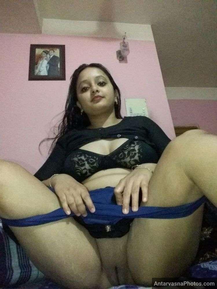 chut dikhati hot marwadi lady