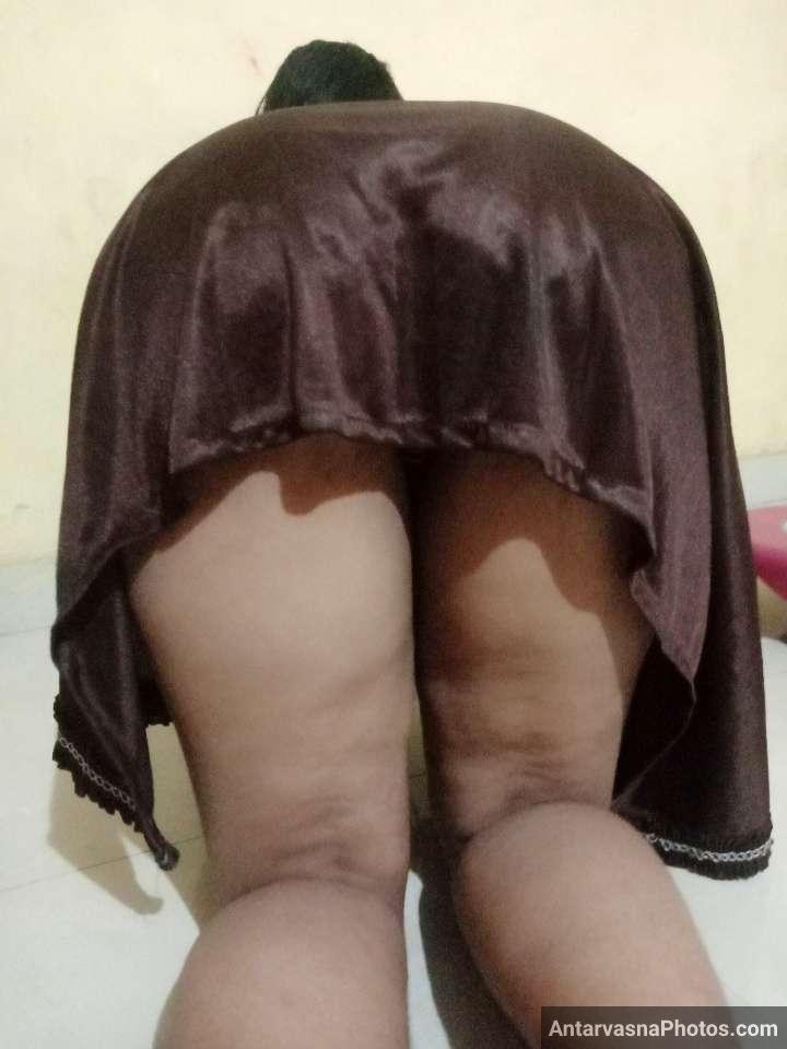 brown night gown hot desi wife pics 9