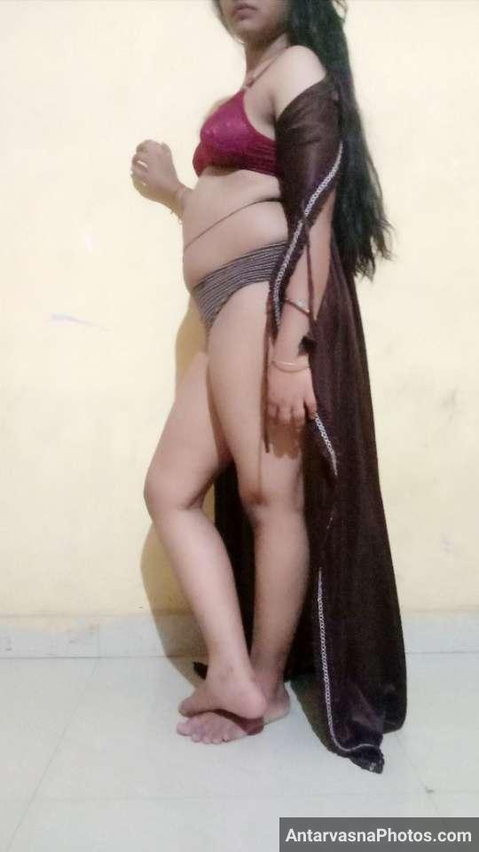 brown night gown hot desi wife pics 4