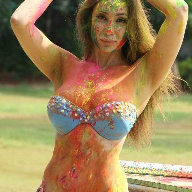 sofiya hayat holi colors hot photo