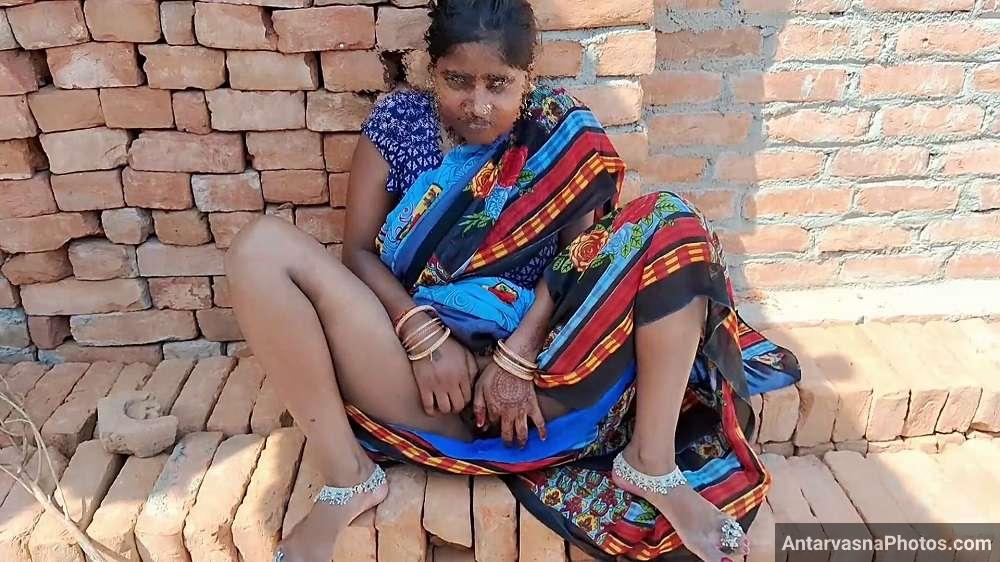 ganwar desi bhabhi outdoor chudai pics 8