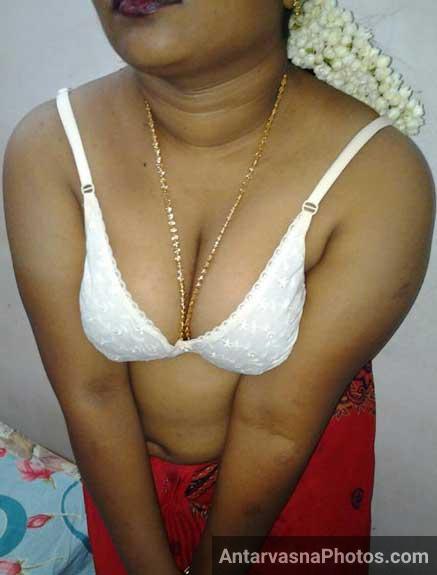 Tamanna aunty ka deep telugu cleavage