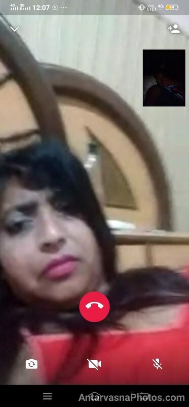 hot indian milf aunty nude video call pics 3