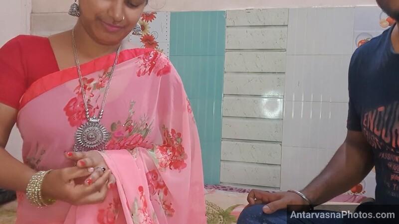 desi bhabhi nokar kala lund chudai pics 1