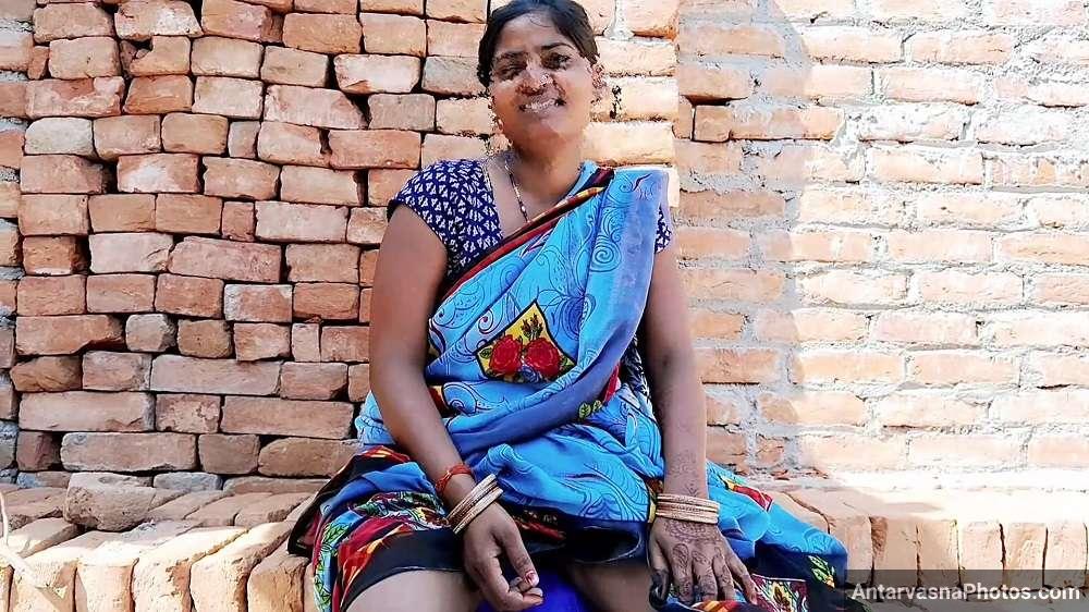 ganwar desi bhabhi outdoor chudai pics 11