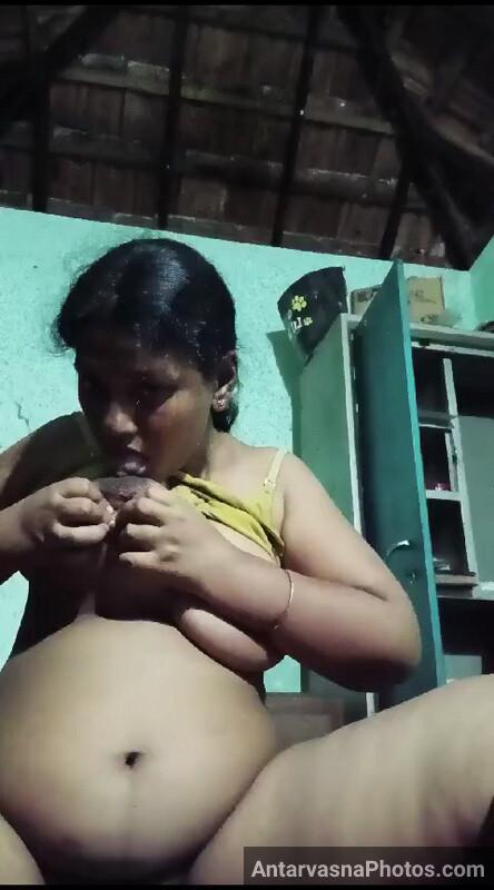 dehati aunty banana sex photos 4