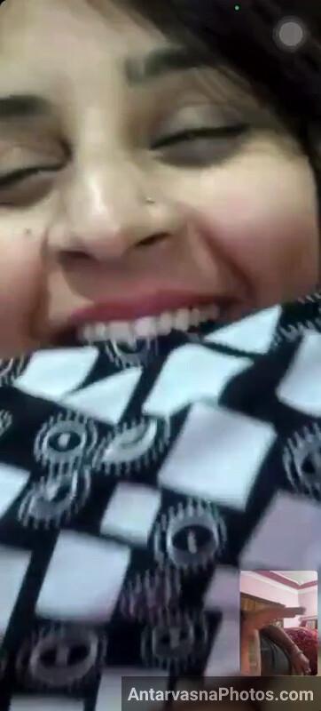sindhi aunty webcam chut photos 4