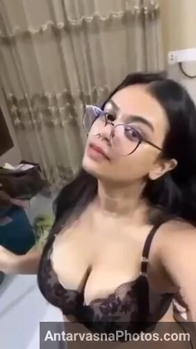 delhi sexy bhabhi boobs selfies 3