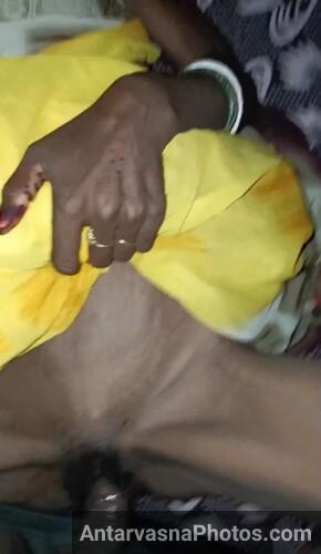 kyc ke lie aai village aunty ki chudai ki 1