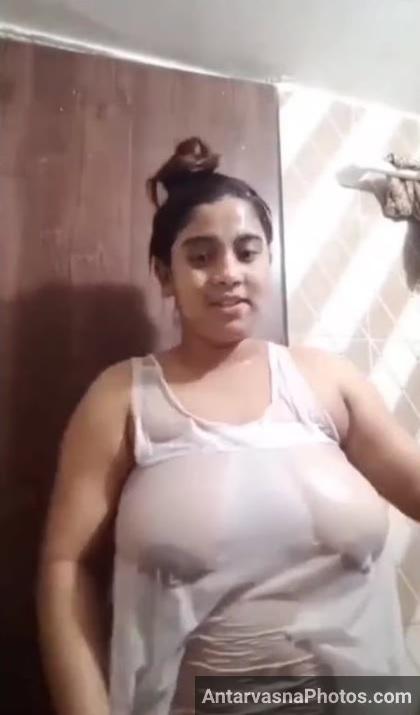 tanker boobs gf live bathroom hot 5
