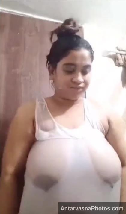 tanker boobs gf live bathroom hot 4