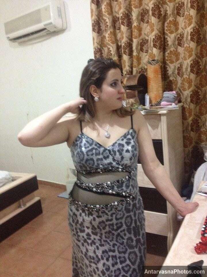 moti sexy pakistani aunty xxx photos 22