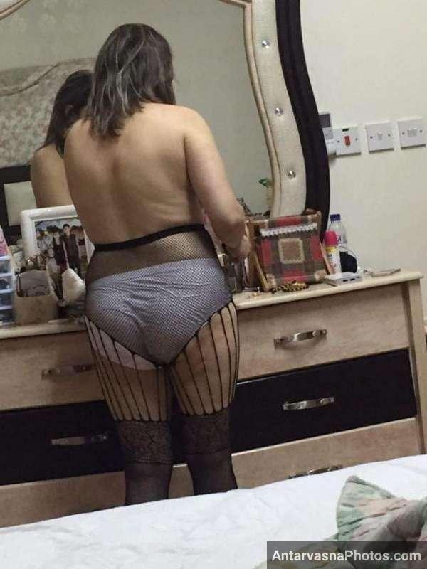 moti sexy pakistani aunty xxx photos 24