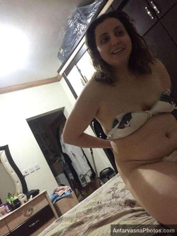 moti sexy pakistani aunty xxx photos 19
