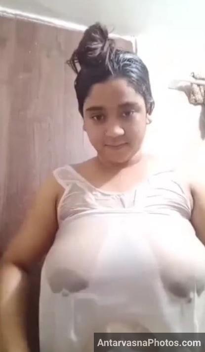 tanker boobs gf live bathroom hot 9