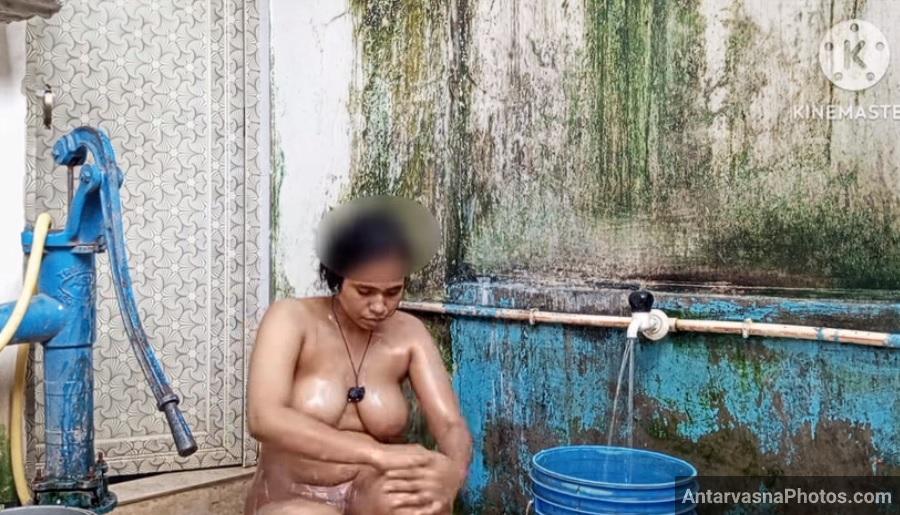desi village couple nude bathroom photos 2