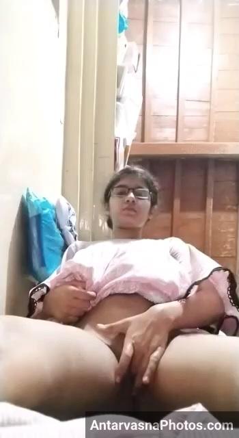 punjabi college girl fuddi fingering pics 1
