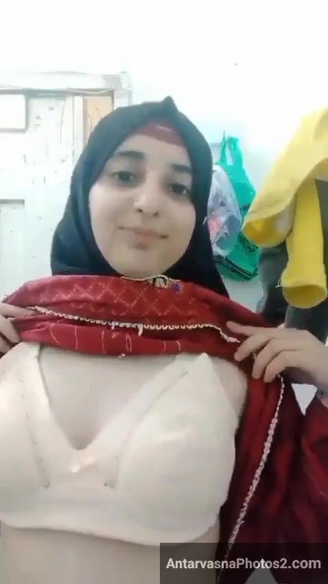 muslim bhabhi nude boobs selfies 14