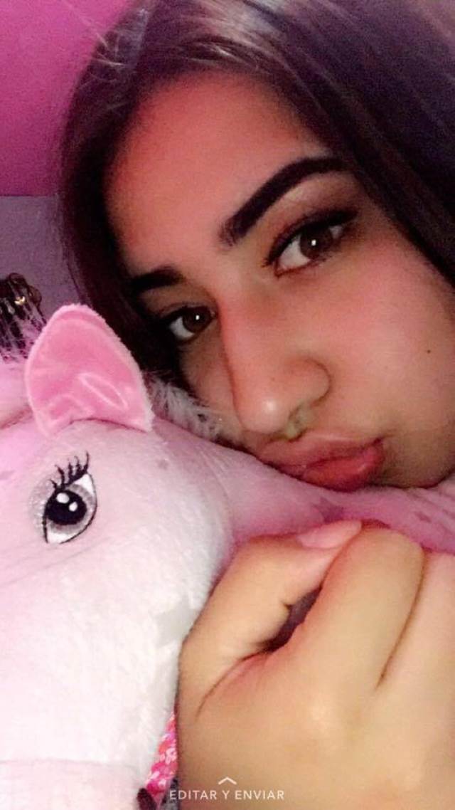 unicorn ke sath masti karti big boobs wali babe